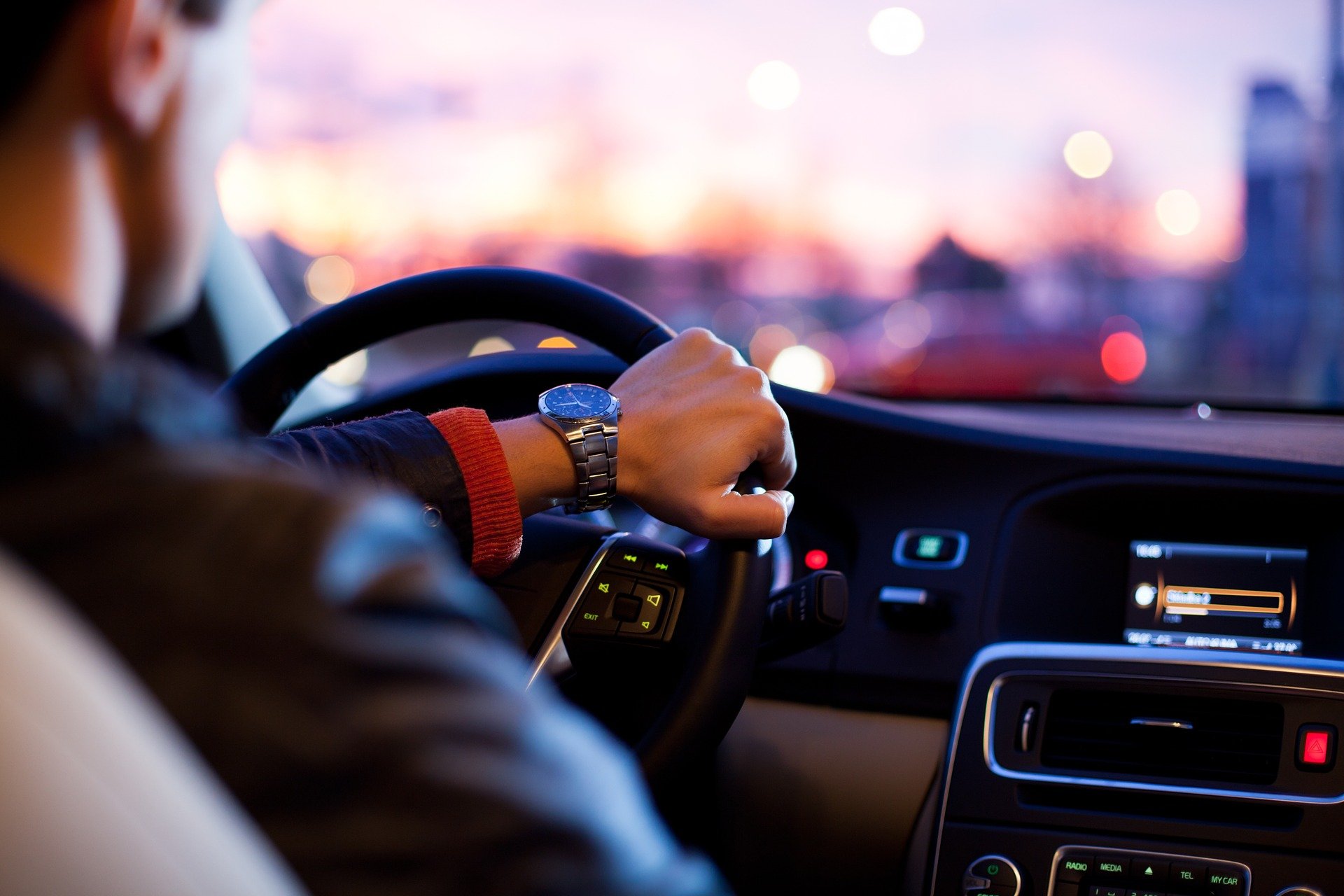 Aprenda a agendar una cita en PAO para refrendar la licencia de conducción en un centro de enseñanza automovilística